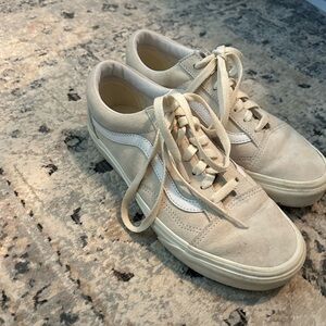 Off white, suede size 6.5 VANS